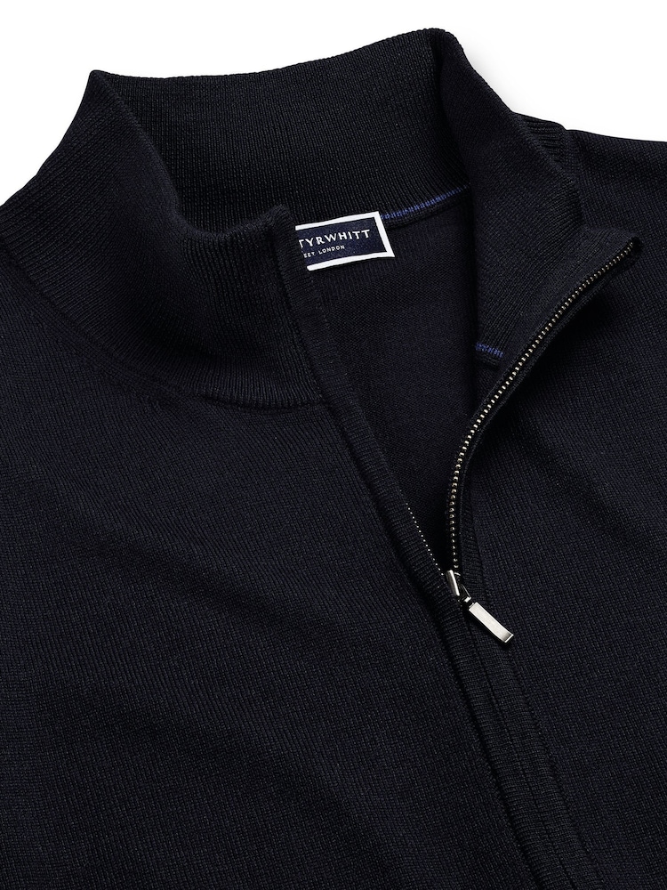 Жилет из мериносовой шерсти с молнией Charles Tyrwhitt - Изображение 6 из 6 Жилет из мериносовой шерсти с молнией Charles Tyrwhitt - Изображение 6 из 6