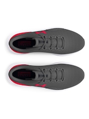 Under Armour Grey/Red Surge 4 Trainers - Image 4 of 5