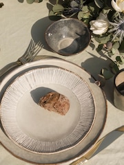 Dutch Rose Set of 4 Ecru Cream Organic Dinner Plates 26.5cm - Image 1 of 4