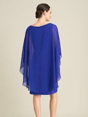 Gina Bacconi Diamante Trim Chiffon Cape Dress - Imagen 2 de 7