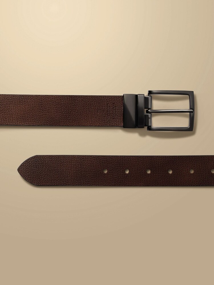 Charles Tyrwhitt Natural Leather Made in England Reversible Chinos Belt - Image 2 of 3 Charles Tyrwhitt Natural Leather Made in England Reversible Chinos Belt - Image 2 of 3