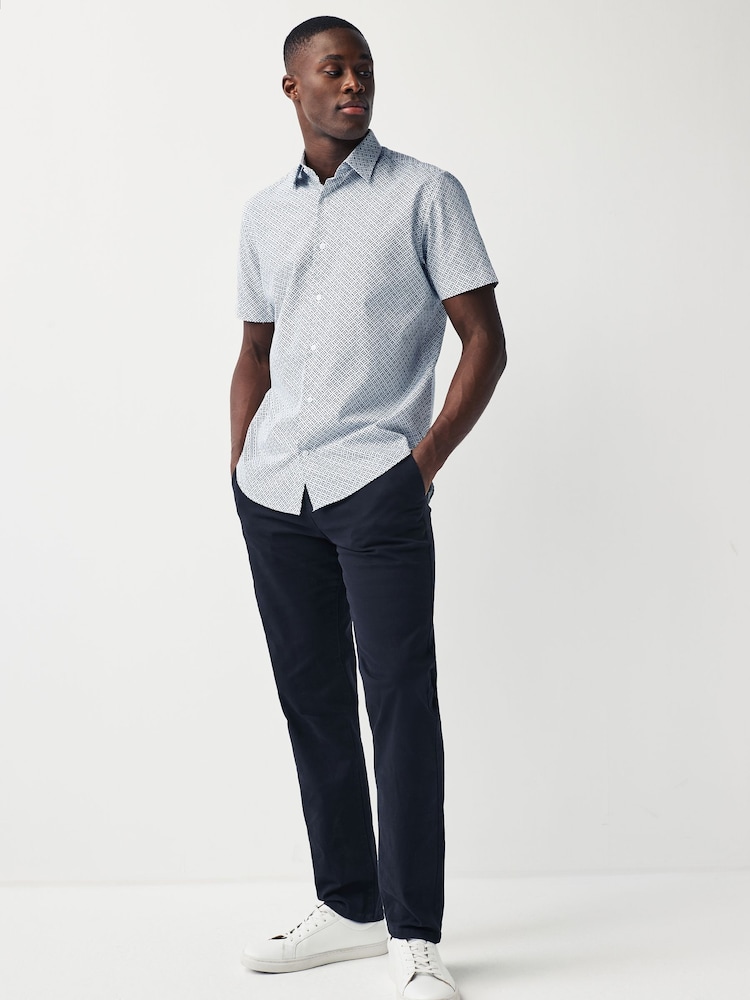 White/Blue Geometric Easy Iron Button Down Short Sleeve Oxford Shirt - Image 1 of 2