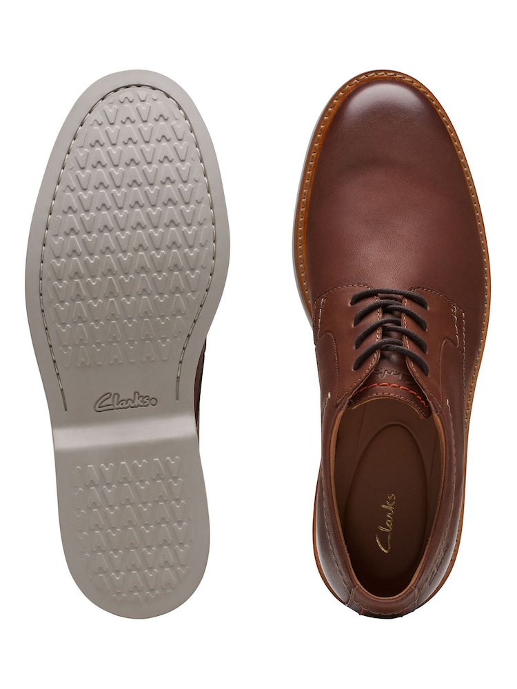 Clarks Shoes Clarks Natural Tan Leather Buy Clarks Natural Leather