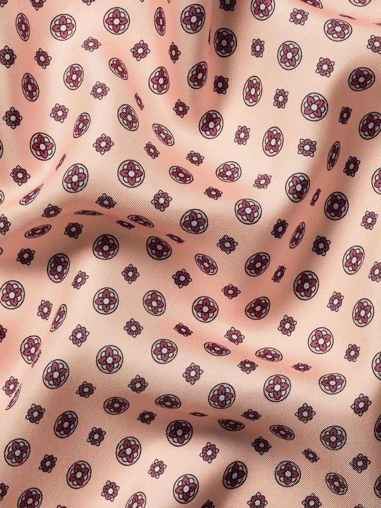 Charles Tyrwhitt Pink Medallion Silk Pocket Square - Image 3 of 3