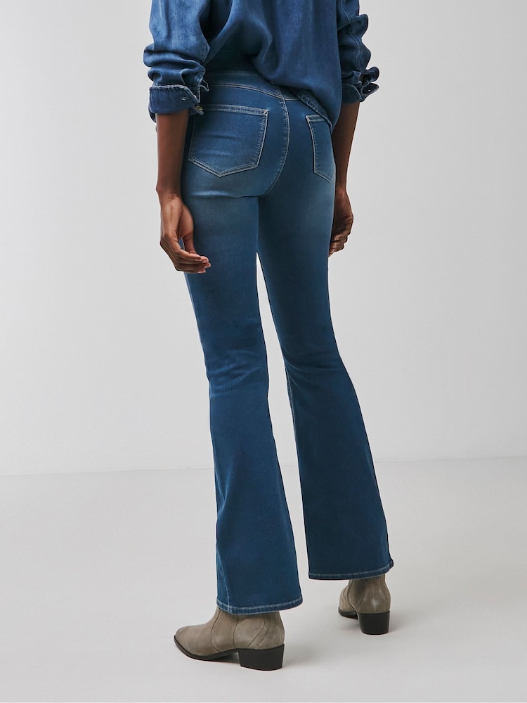 JD Williams Mid Blue Bootcut Jeggings - Image 3 of 4