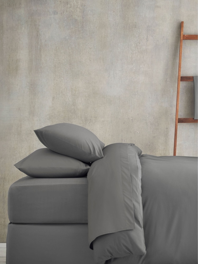 Grey Charcoal Cotton Rich Plain Duvet Cover and Pillowcase Set - Image 3 of 4
