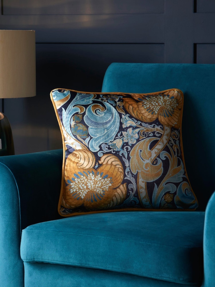 Laurence Llewelyn-Bowen „Down the Dilly“ Kissen - Bild 1 von 5 Laurence Llewelyn-Bowen „Down the Dilly“ Kissen - Bild 1 von 5