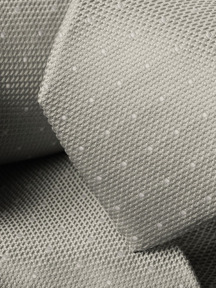 Charles Tyrwhitt Grey Spot Silk Stain Resist Tie - Image 2 of 2