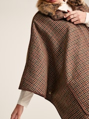 Joules Sandringham Brown Tweed Cape With Removable Fur Trim - Image 7 of 8
