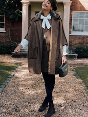 Joules Sandringham Brown Tweed Cape With Removable Fur Trim - Image 8 of 8