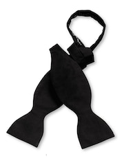 Charles Tyrwhitt Black Barathea Self-Tie Silk Bow Tie - Image 1 of 1