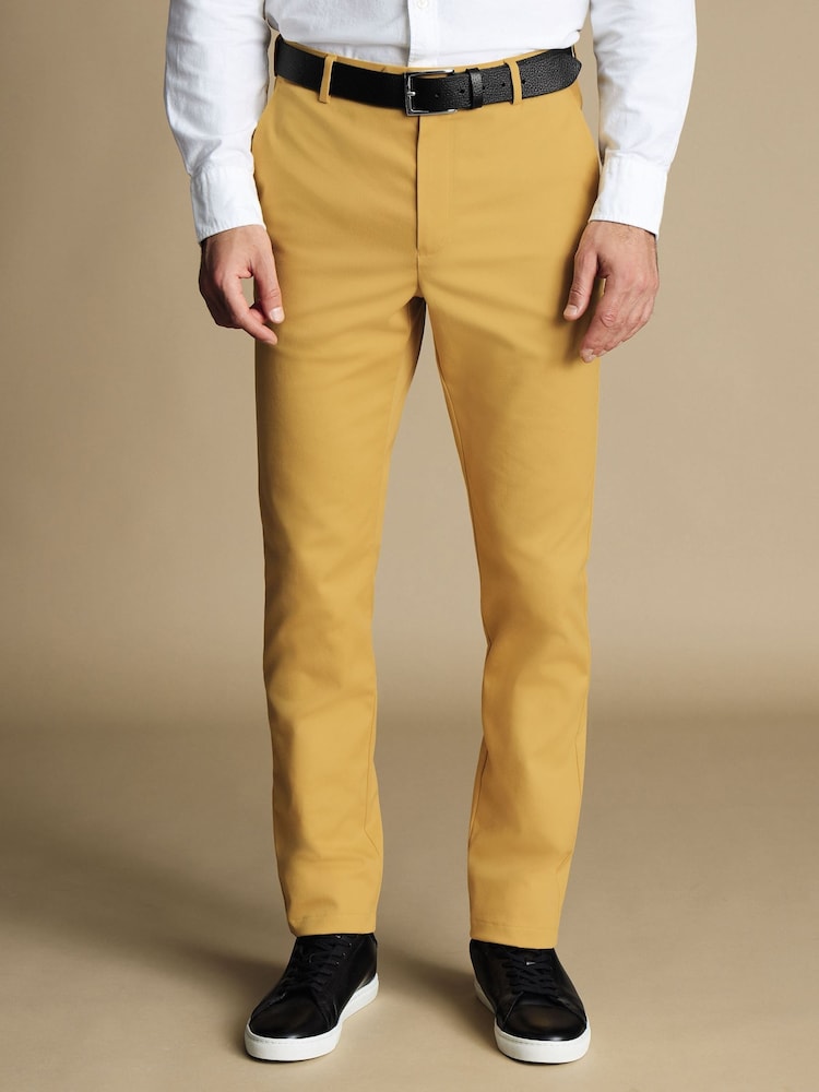 Желтый - Узкие негладкие брюки чинос Charles Tyrwhitt Ultimate - Image 1 of 4