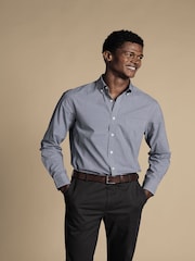 Charles Tyrwhitt Bügelfreies Hemd aus 100 % Baumwollpopeline in schmaler Passform mit Stretch und kleinen Vichy-Karos - Bild 1 von 6
