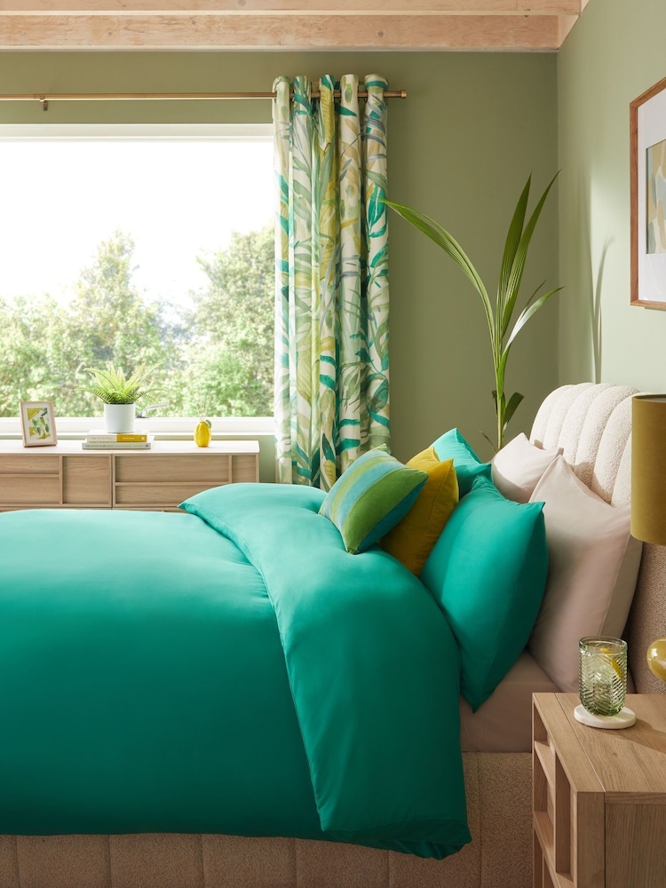 Green Simply Soft Microfibre Duvet Cover and Pillowcase Set - Image 2 of 5