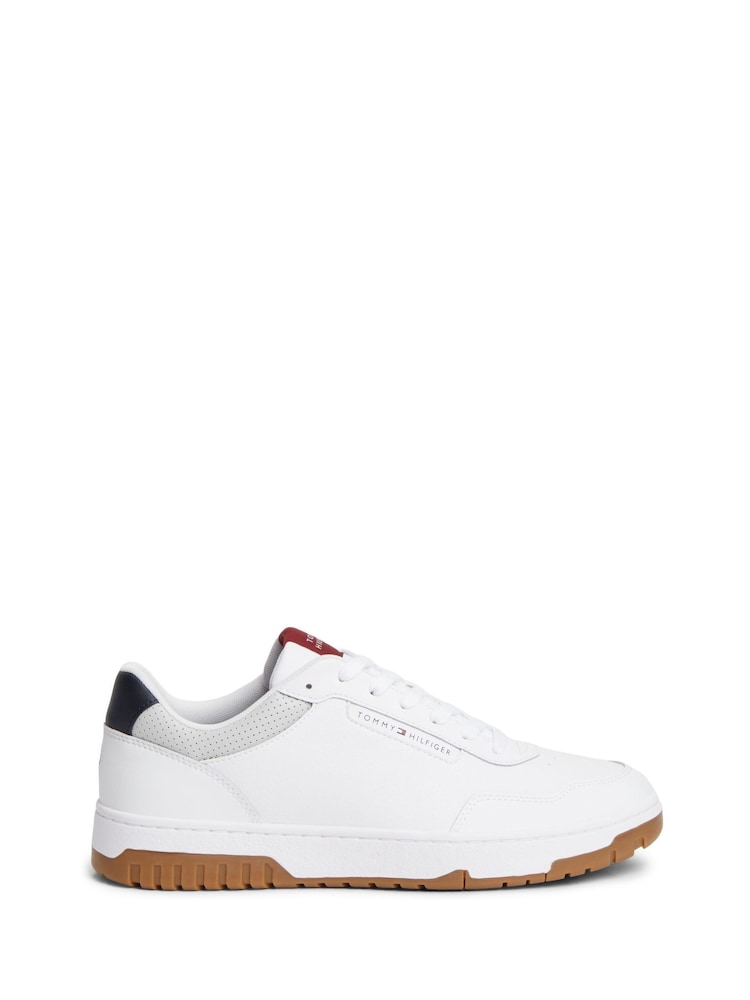 সাদা - Tommy Hilfiger Leather Basketball Trainers - 6এর মধ্যে 1 ছবি