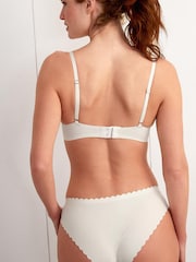 White Non Pad Full Cup Microfibre Scallop Edge Bras - Image 3 of 5