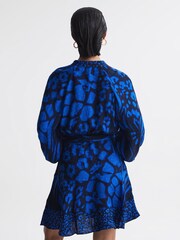 Reiss Blue/Navy Kerri Printed Blouson Sleeve Dress - Image 5 of 5