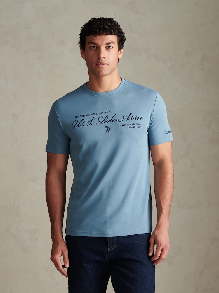 U.S. Polo Assn Premium Script Embroidered T-Shirt - Bild 1 av 5