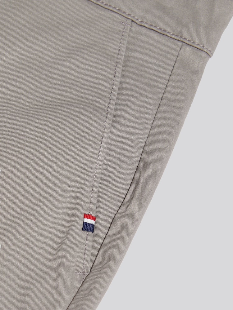 Natur - U.S. Polo Assn. Relaxed Fit Stretch Chinos - Bild 4 von 4 Natur - U.S. Polo Assn. Relaxed Fit Stretch Chinos - Bild 4 von 4