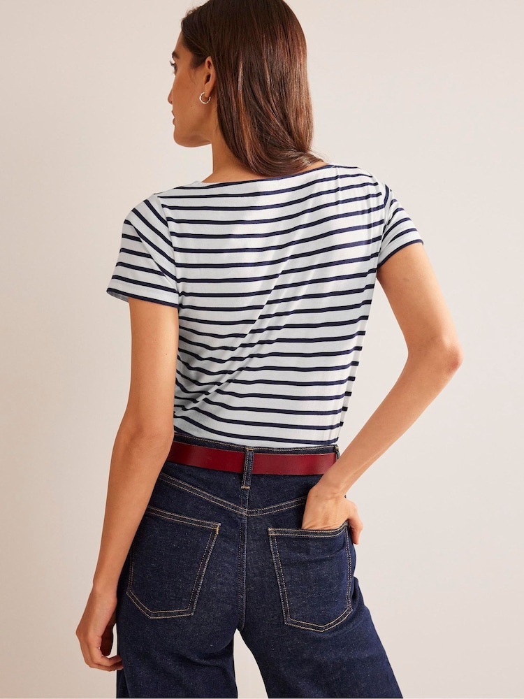 Boden White/Blue Ava Short Sleeve Breton 100% Cotton T-Shirt - Image 2 of 5 Boden White/Blue Ava Short Sleeve Breton 100% Cotton T-Shirt - Image 2 of 5