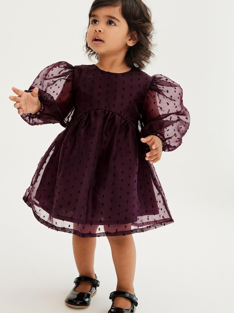 Jagodno rdeča - tkanina dobi Organza Volume Sleeve obleka (12mths-8yrs) - Slika 2 iz 7 Jagodno rdeča - tkanina dobi Organza Volume Sleeve obleka (12mths-8yrs) - Slika 2 iz 7