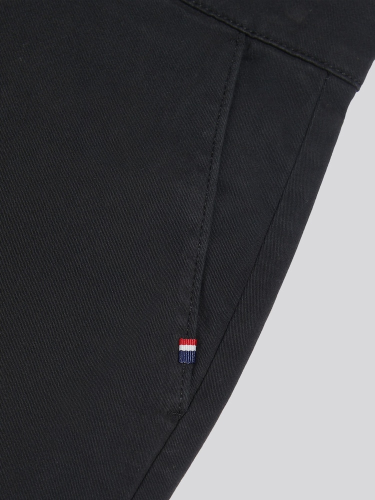 Schwarz - U.S. Polo Assn. Relaxed Fit Stretch Chinos - Bild 4 von 4 Schwarz - U.S. Polo Assn. Relaxed Fit Stretch Chinos - Bild 4 von 4