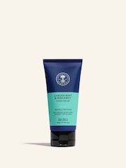 A Touch of Luxury (Worth £158) - Image 9 of 9