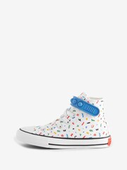 Converse White/Blue Chuck Taylor All-Star Bubble Strap 1V Trainers - Image 2 of 18