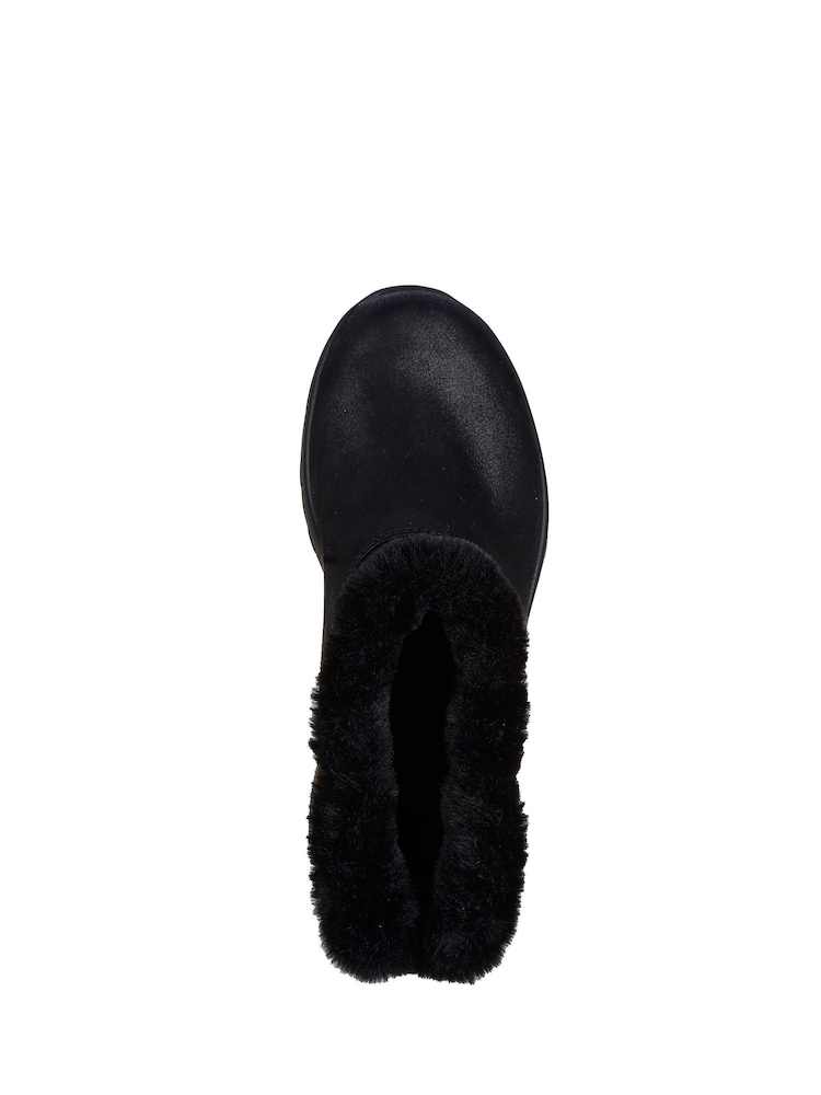 Skechers Black On The Go Joy Cozy Dream Slip In Boots - Image 4 of 5