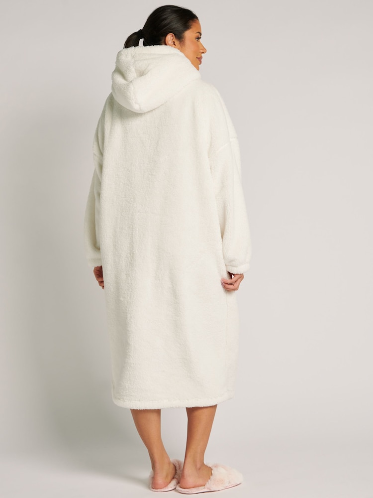 Boux Avenue Cream Fleece Longline Cosy Supersoft Blanket Hoodie - Image 2 of 5 Boux Avenue Cream Fleece Longline Cosy Supersoft Blanket Hoodie - Image 2 of 5