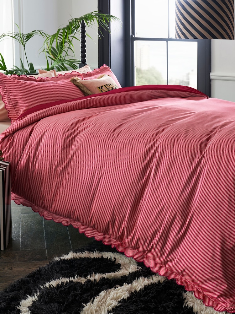 Rockett St George Pink 100% Cotton Pencil Stripe Scalloped Edge Duvet Cover and Pillowcase Set - Image 1 of 4