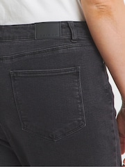 Simply Be Black Slim Mom Jeans - Image 5 of 5