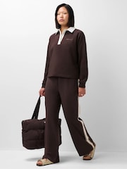 Brūna krāsa - Sweaty Betty Revive regbija sporta krekls - Attēls 2 no 6