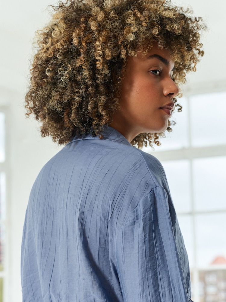 Blue Cropped Crinkle Bubble Hem Shirt - Image 4 of 6