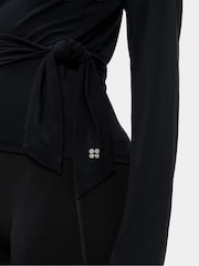 أسود - رداء عُلوي Wear Your Way بكُم طويل من تشكيلة Soft Flow Studio من Sweaty Betty - صورة 4 من 6