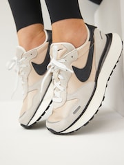 Neutral - Nike Phoenix Waffle Trainers - Image 1 of 13