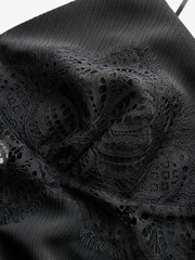 قميص نوم دانتيل مجعد من B by Ted Baker - صورة 9 من 9