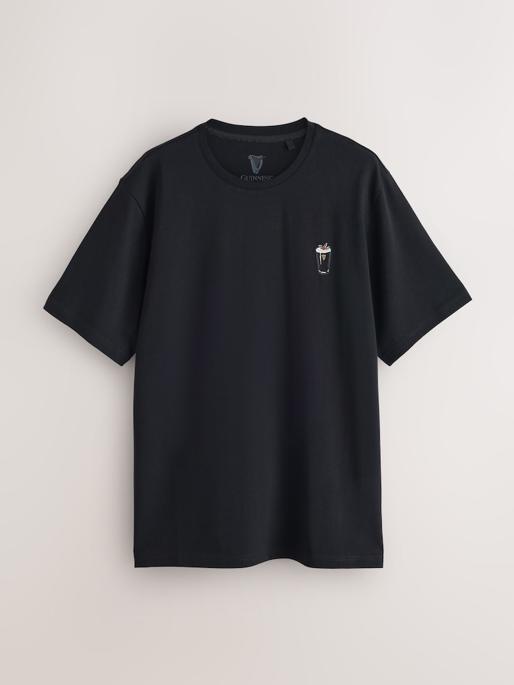 Svart Jul Guinness - Ensfarget brodert t-skjorte - Bilde 1 av 3
