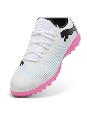 Puma White Jr Future 7 Play TT Football Boots - Image 6 of 6