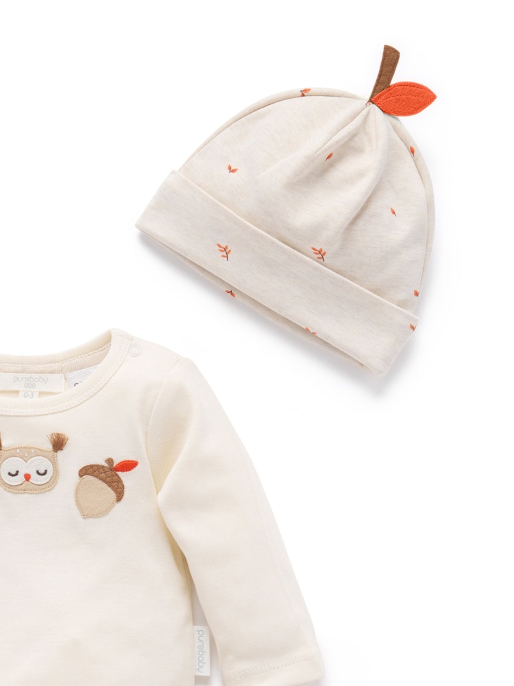 Purebaby Natural Bodysuit, Leggings & Hat Gift Set 3 Piece - Image 2 of 5 Purebaby Natural Bodysuit, Leggings & Hat Gift Set 3 Piece - Image 2 of 5