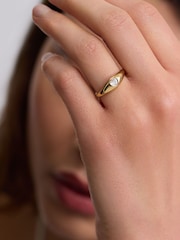 D.Louise Gold Tapered Heart Ring - Image 1 of 4