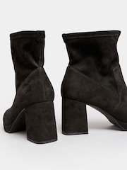 Yours Curve Black Extra-Wide Fit Platform Ankle Boots - Image 4 of 5