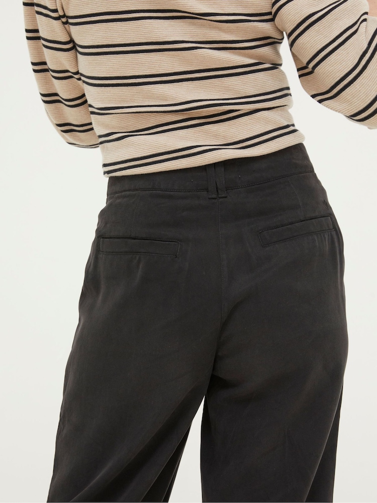 FatFace Black Blake Wide Leg Drape Trousers - Image 4 of 4