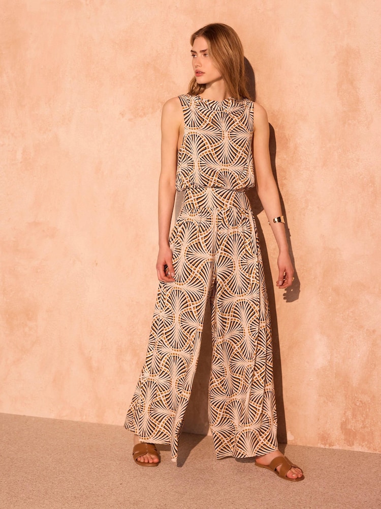 Mint Velvet Geo Print Jumpsuit - Imagen 2 de 8