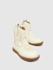 Schuh Cowgirl Western White Boots - Image 3 of 4