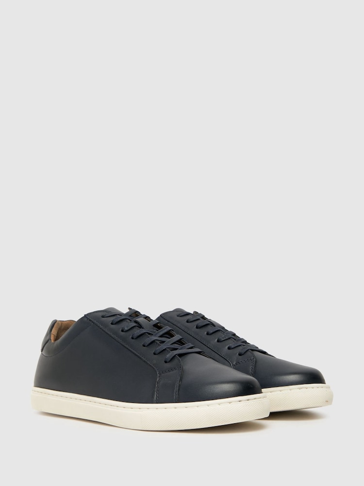 Schuh Wayne Leather Trainers - Image 2 of 4
