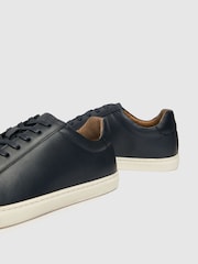 Schuh Wayne Leather Trainers - Image 3 of 4