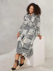 Live Unlimited Curve Mono Patchwork Paisley Print Midaxi Black Shirt Dress - Image 2 of 6