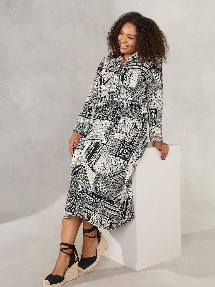 Live Unlimited Curve Mono Patchwork Paisley Print Midaxi Black Shirt Dress - Image 2 of 6