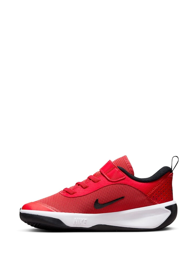 Nike Red Junior Omni Multi Court Trainers - Image 2 of 10
